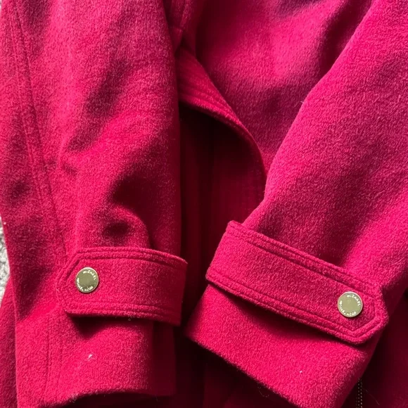 MICHAEL Michael Kors Red Trench Coat - Picture 4 of 5